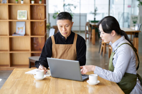 Integration von spezialisierten Lösungen in eine HR-Softwareplattform