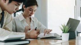 Frühwarnsysteme in der Zeitarbeit: Proaktive Strategien zur Personalanpassung